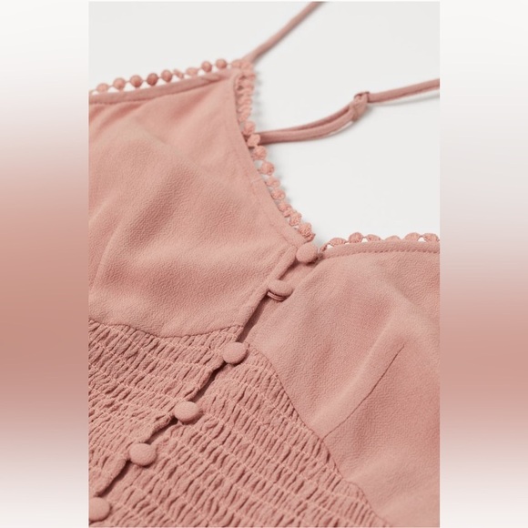 Women’s H&M dusty‎ rose sleeveless smock-detail romper size small NWT - Picture 2 of 14